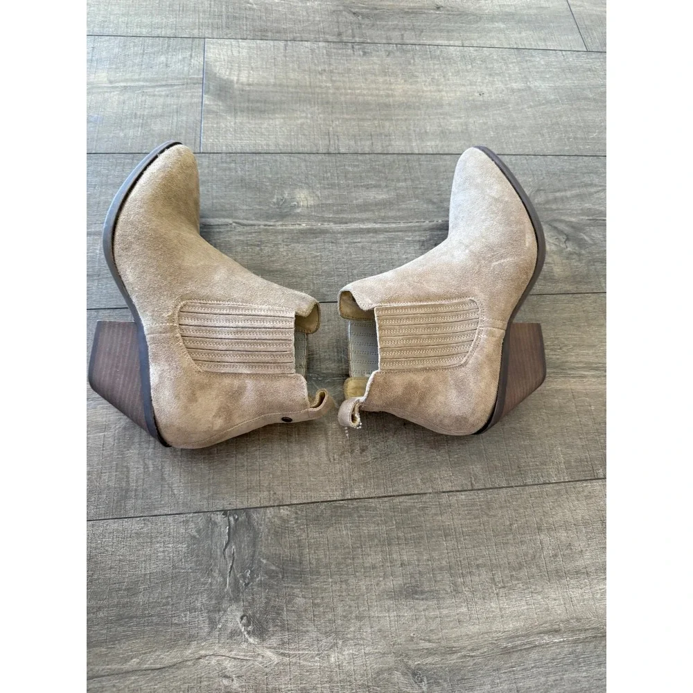 NWOT Patina Women Tan Suede Leather Ankle‎ Booties Wood Heel Western Cowgirl 9.5